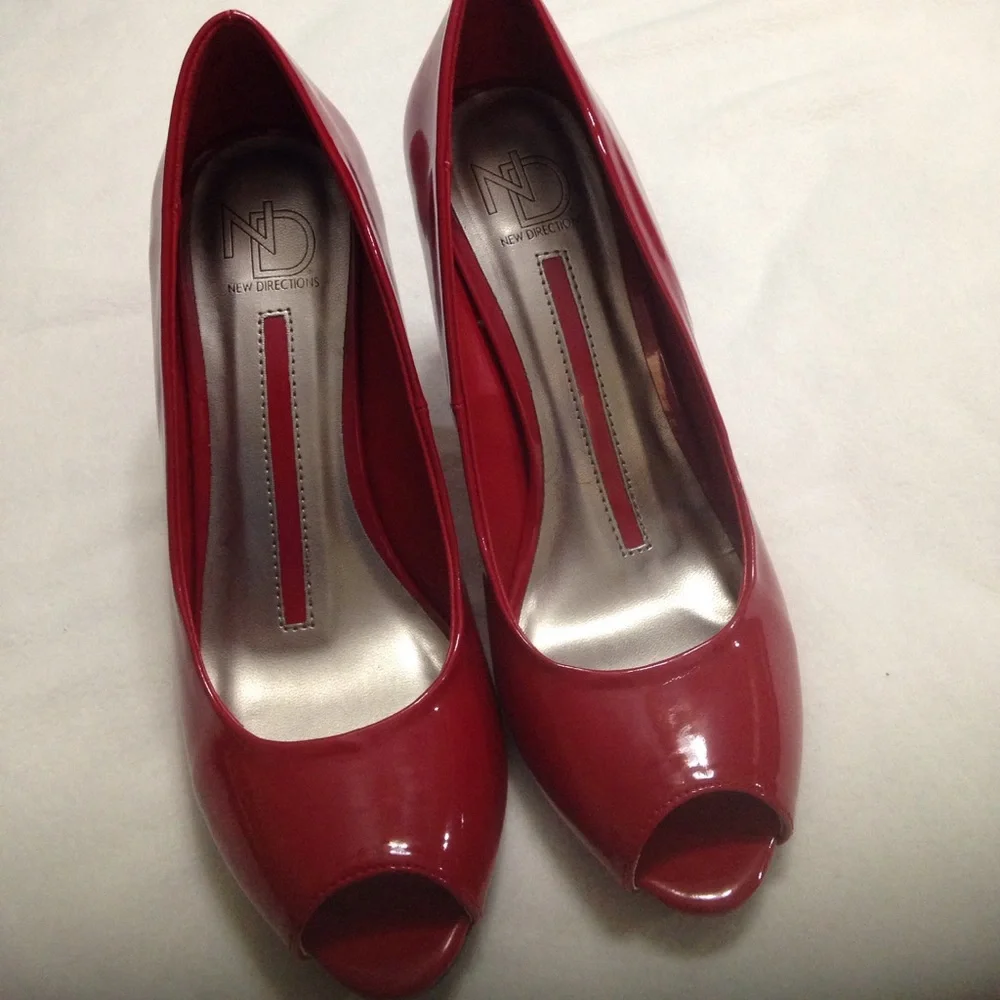 NEW Red Stiletto 4